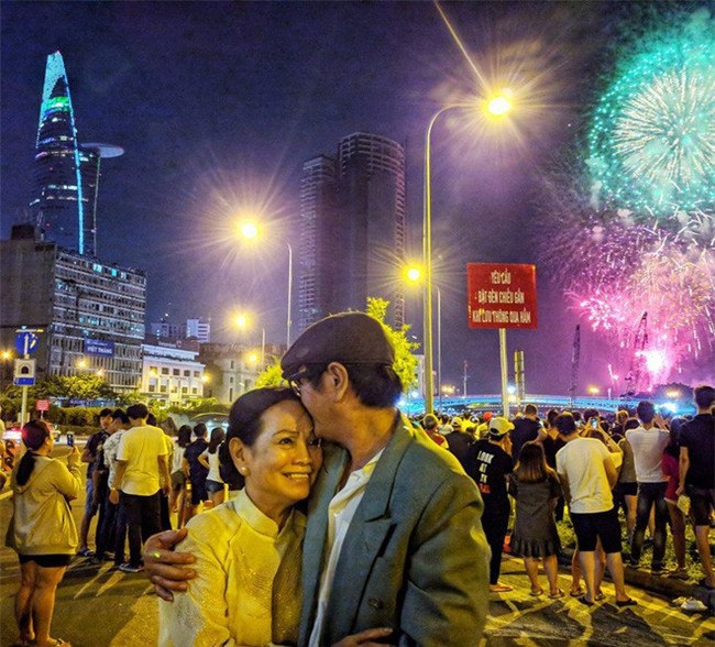 Tình yêu tươi xanh của cặp vợ chồng U60 vẫn bận rộn làm, bận rộn yêu - Ảnh 20.