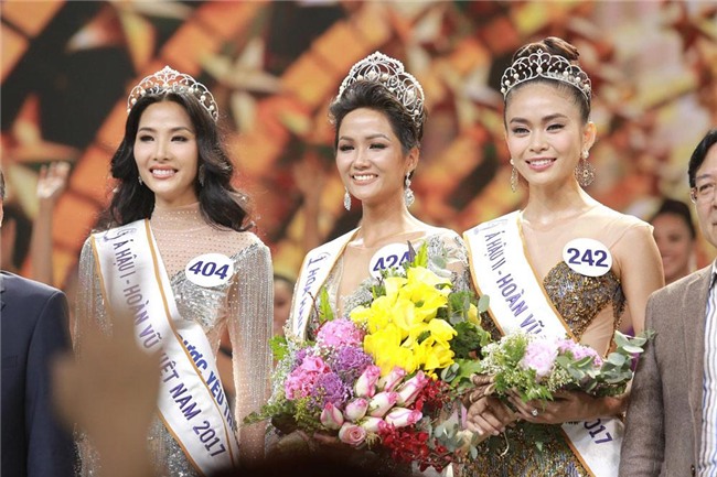 cong khai tin nhan cua hoa hau h'hen nie khien cac tien boi "gat gu" - 1