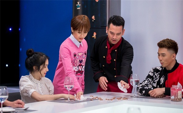 Chết cười với màn thả thính trai đẹp nhiệt tình của Hòa Minzy-7