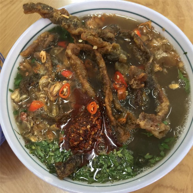 Bị thực khách chê thẳng không ngon, hàng miến lươn Phúc nổi tiếng Hà Nội liền rủa mẹ khách bị ung thư? - Ảnh 5.