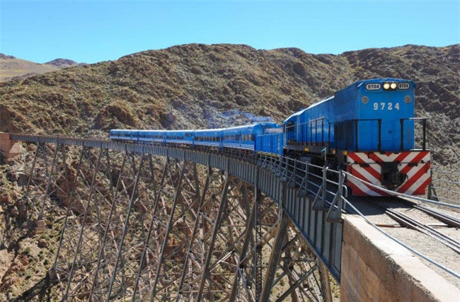 15 tuyen duong nguy hiem va di nhat hanh tinh, di mot lan la nho den gia hinh anh 10