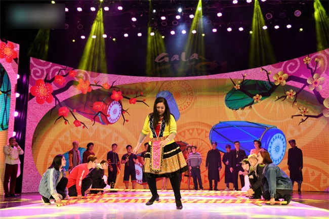 Cô đẩu Công Lý lù lù xuất hiện, cả khán phòng cười không ngớt