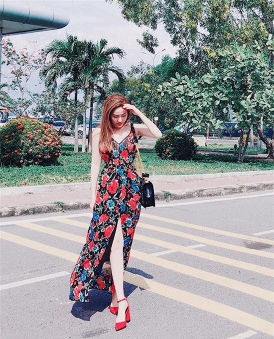 Diệp Chi,Phạm Hương,Hồng Vân,Bảo Thy,Trúc Mai,làng sao