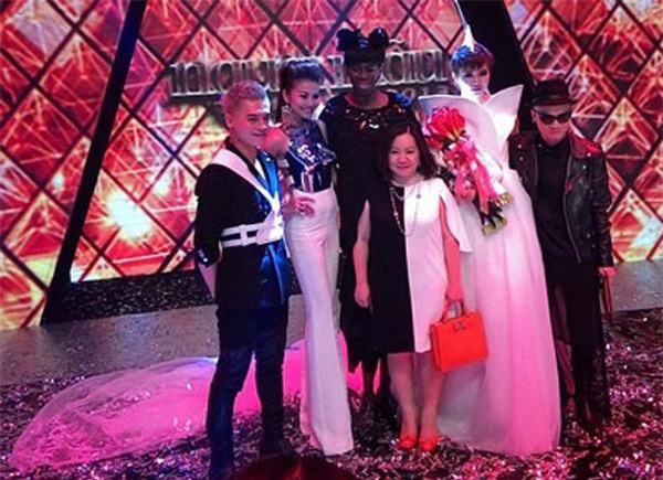 ban biet chua, ca tan hoa hau va a hau hoan vu deu la hoc tro cua thanh hang - 4