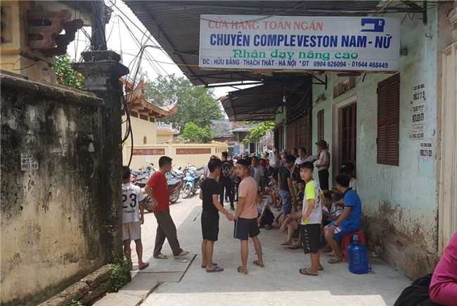 Người mẹ sát hại con 35 ngày tuổi được đưa đi giám định tâm thần - Ảnh 1.