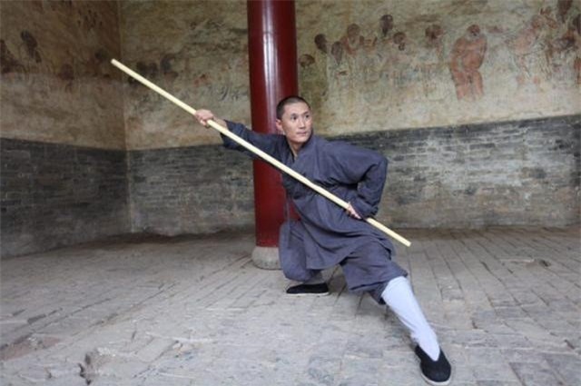 'Thanh Muay Thai' Buakaw sap dai chien voi ban cua Chan Tu Dan hinh anh 1