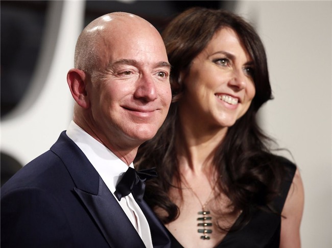 7 dieu thu vi ve khoi tai san 105 ty USD cua ong chu Amazon hinh anh 1