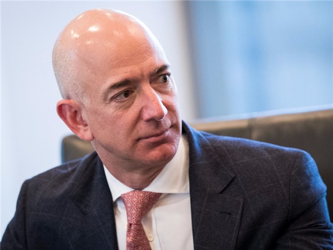 7 dieu thu vi ve khoi tai san 105 ty USD cua ong chu Amazon hinh anh 3