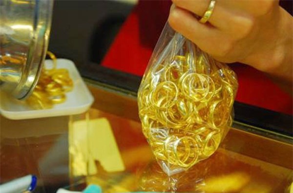 giá vàng hôm nay,giá vàng,giá vàng trong nước,giá vàng thế giới,giá vàng SJC