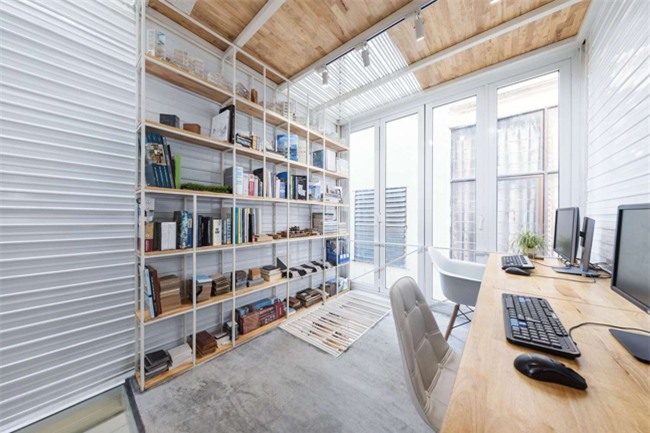 nha sieu mong xay khong mat vien gach nao o ha noi khien bao tay cung “choang” hinh anh 2