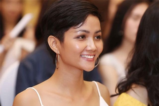 Nhan sắc của các Bông hậu sẽ thế nào khi rũ bỏ lớp son phấn trang điểm - Ảnh 7.