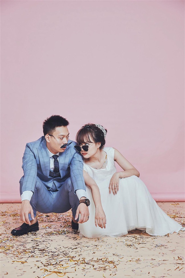 Đám cưới bá đạo nhất hệ mặt trời khi cả bố mẹ vợ, bố mẹ chồng cùng trổ tài đọc Rap khiến MXH bùng nổ - Ảnh 4.