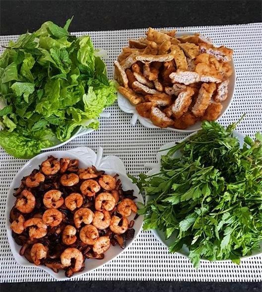 bua sang de hue ca tuan khong trung mon cua me viet xa que huong khien ai cung ne - 12