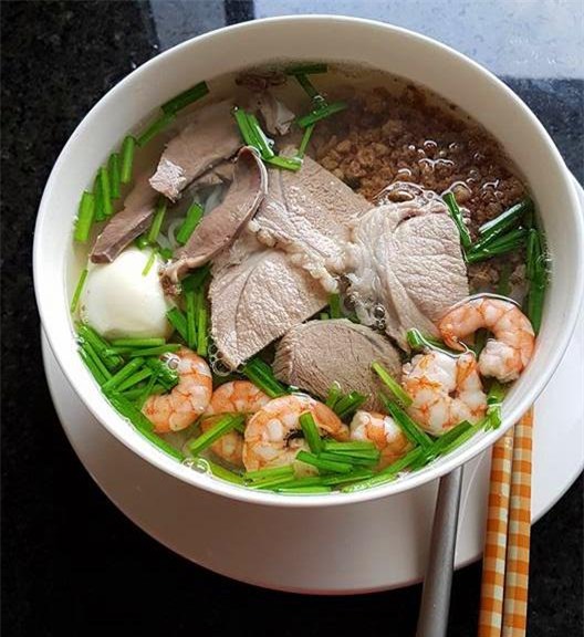 bua sang de hue ca tuan khong trung mon cua me viet xa que huong khien ai cung ne - 4