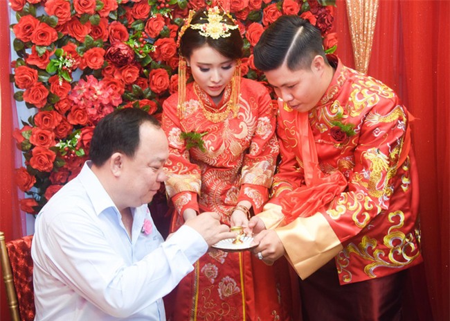 Chàng rể lầy nhất năm: 3 lần đến hỏi vợ bị từ chối vẫn không chịu buông tha con nhà người ta và cái kết vui ngất trời - Ảnh 13.