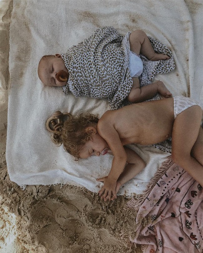 Người mẹ bị ăn mắng té tát vì đăng ảnh con gái lên mạng, nguyên nhân chỉ vì làn da của cô bé - Ảnh 2.