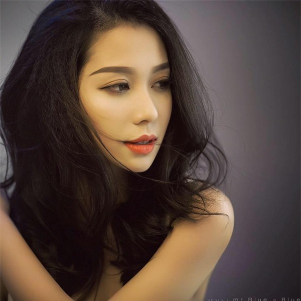 Chân dung bạn gái xinh đẹp khiến Yanbi ‘tự nguyện’ unfriend hết gái xinh trên Facebook - Ảnh 1.