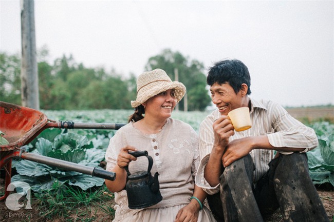 Ra mà xem cặp bố mẹ yêu thương nhau giữa mùa bắp cải hot nhất MXH - 25 năm sống dưới túp lều tranh giận nhau đúng 1 lần - Ảnh 7.