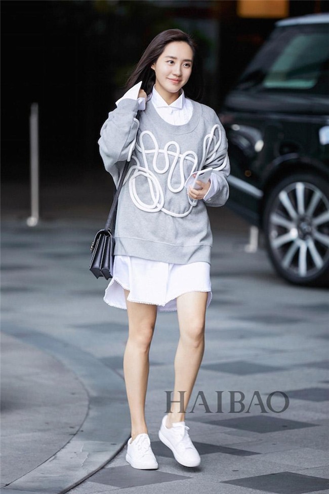 tranh bi che "khong mac quan" khi dien mot nay, cac nang can luu y nhung dieu sau - 7