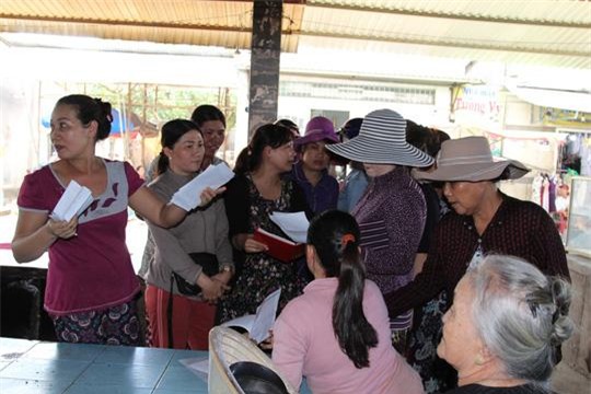 ca khu cho nhao nhao khi ba chu hui qua doi - 1