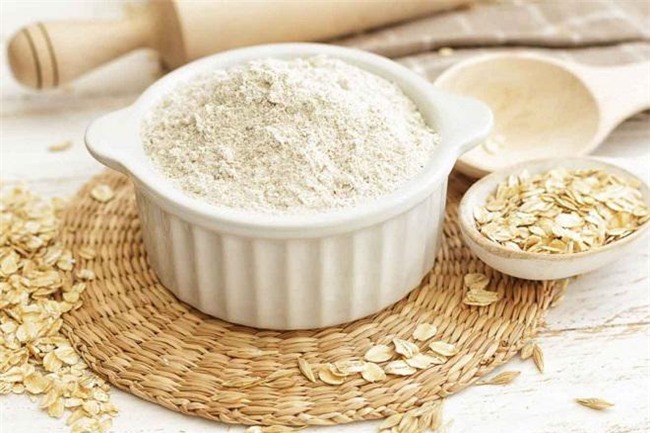 du ket hop nguyen lieu gi voi mat ong cung co the che ra "than duoc" tri mun - 11