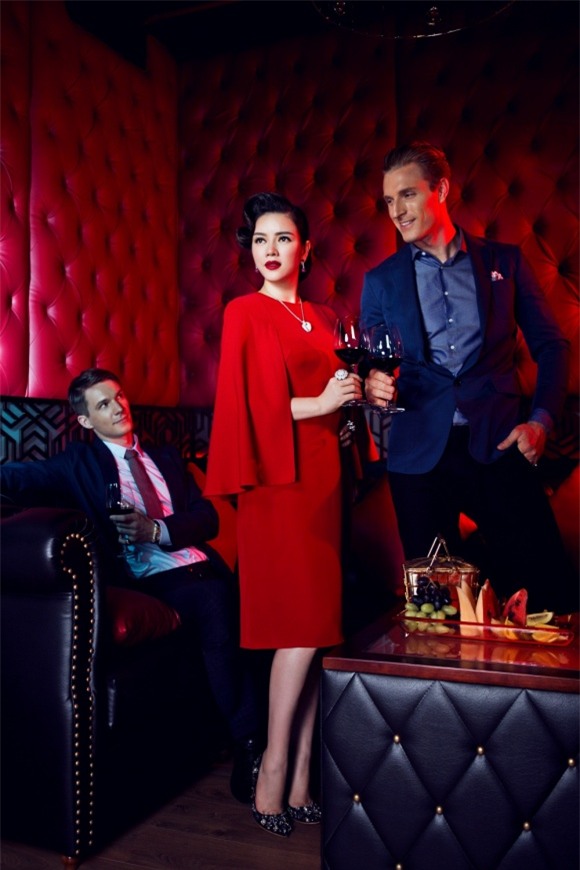 Lý Nhã Kỳ,doanh nhân Lý Nhã Kỳ,bộ ảnh doanh nhân của Lý Nhã Kỳ