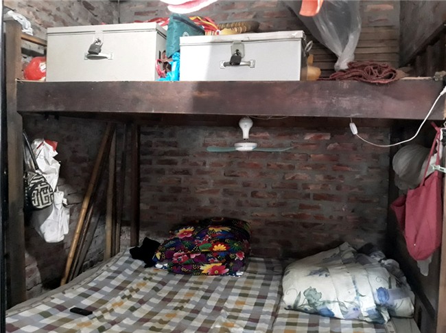 Chợ Long Biên,Lao động nghèo,Hôn nhân