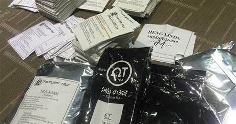 Thu giữ hơn 2.000 túi nguyên liệu trà sữa không rõ nguồn gốc
