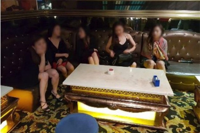 7 phu nu Viet bi bat vi dung ma tuy, khoa than o Singapore hinh anh 1
