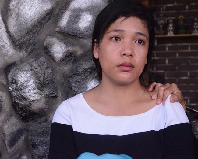 Mẹ bé gái 13 tuổi nghi tự tử vì bị hàng xóm xâm hại: Ước gì, con tôi có thể sống lại được - Ảnh 1.