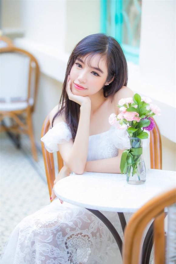 Elly Trần, hot girl Elly Trần , diễn viên Elly Trần