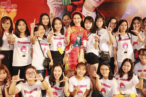 Hòa Minzy tuyên bố sẽ giải nghệ nếu năm 2018 không có hit-2