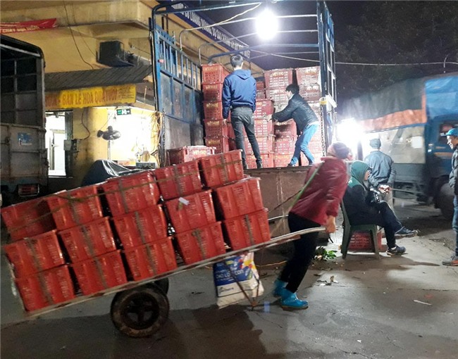 Chợ Long Biên,Lao động nghèo,Phu xe