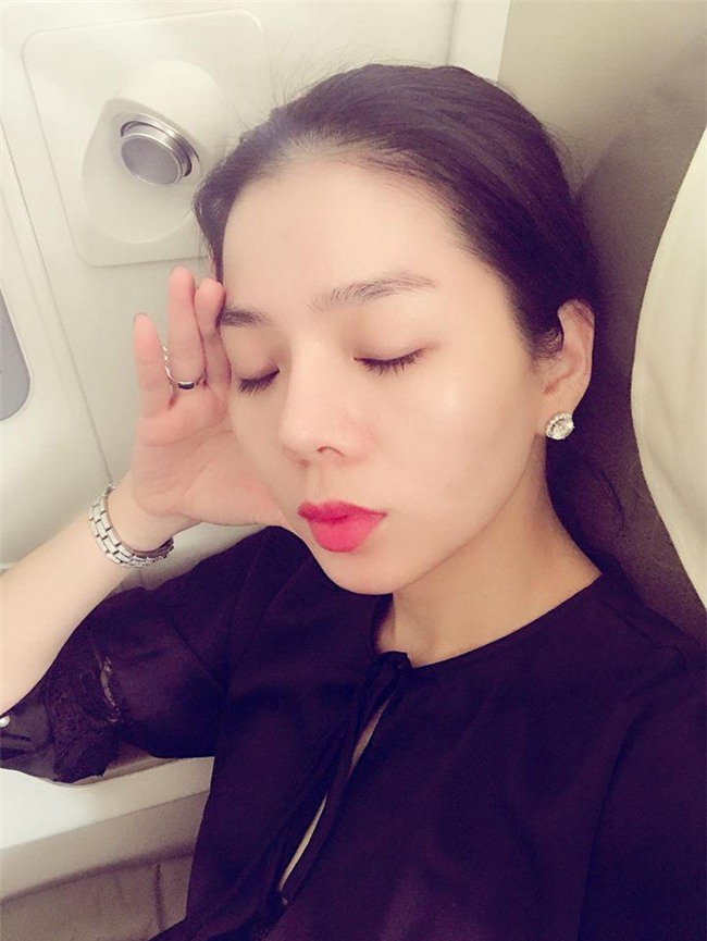 hoc tap "me bim sua" le quyen cach chon mau son giup sang bung khuon mat! - 12