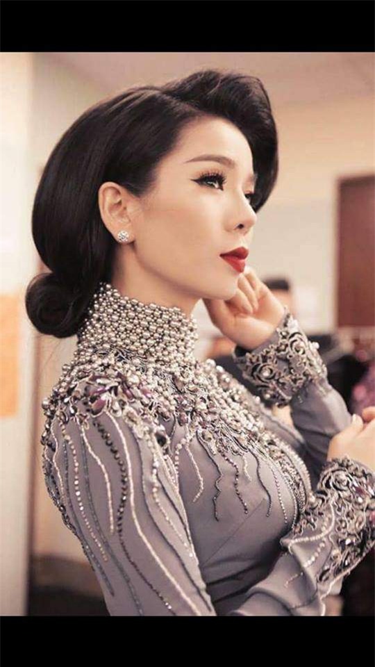 hoc tap "me bim sua" le quyen cach chon mau son giup sang bung khuon mat! - 4