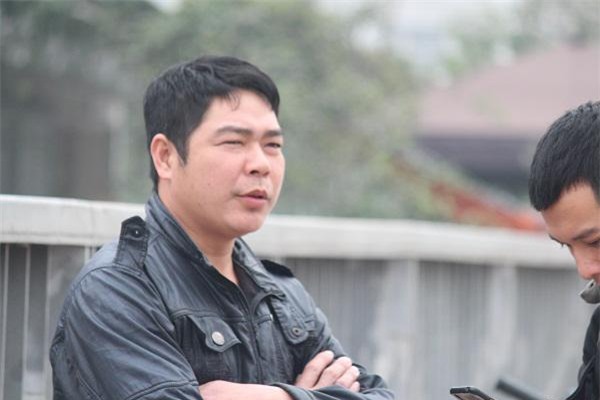 cong nhan vu sap gian giao: “toi qua toi con treu dua anh ay ma nay anh da di roi...” - 3