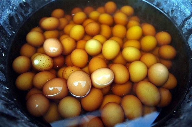 5 món trứng nghe đồn là rất ngon, nhưng muốn ăn cần chuẩn bị thật nhiều can đảm - Ảnh 10.