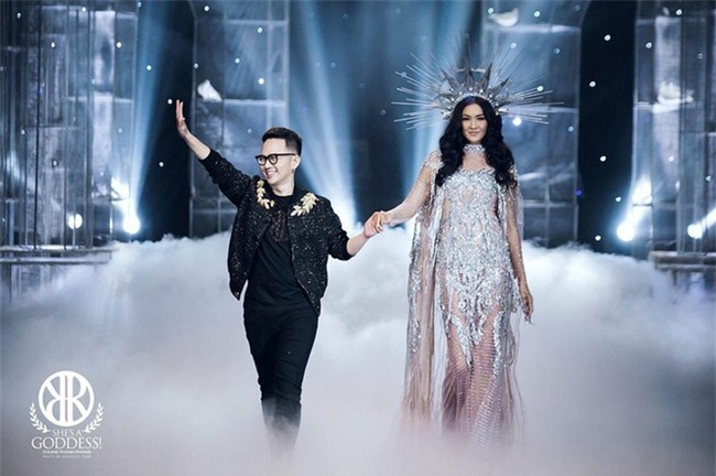 Vừa ngầm tố HHen Niê mặc vái nhái, NTK Chung Thanh Phong đã rút lại vì không muốn đẩy sự việc xa hơn - Ảnh 7.