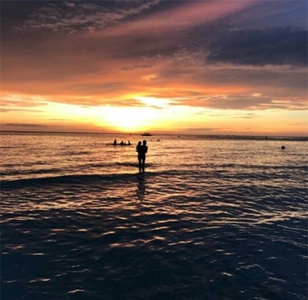 Những khoảnh khắc ngọt ngào của vợ chồng Tăng Thanh Hà khiến triệu cặp tình nhân ngưỡng mộ-4