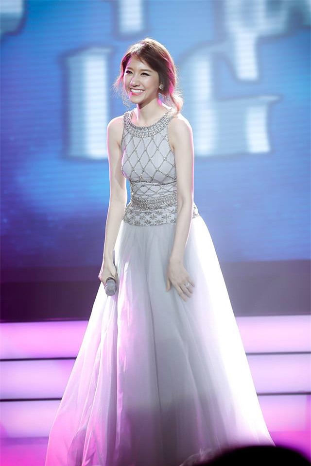 Hết Đặng Thu Thảo, Hari Won... giờ đến Mâu Thủy cũng mê đắm chiếc váy này-6