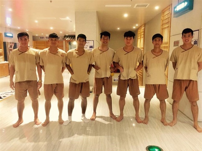 Kiet suc, U23 Viet Nam phai tri lieu de hoi phuc hinh anh 2