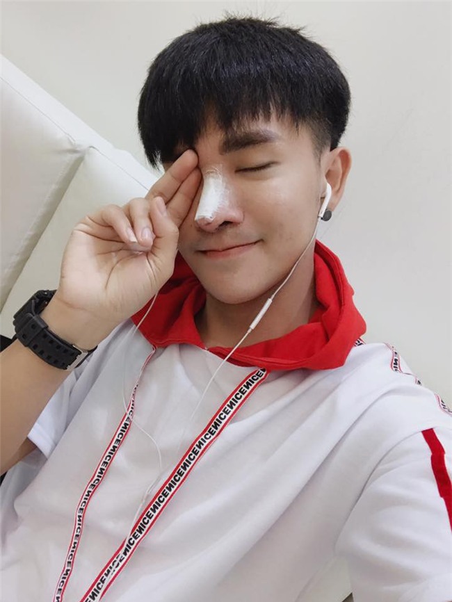 Sửa mặt thành nghiện, Lệ Rơi phiên bản Thái Lan chi bộn tiền, phẫu thuật 30 lần để giống soái ca Hàn Quốc - Ảnh 4.