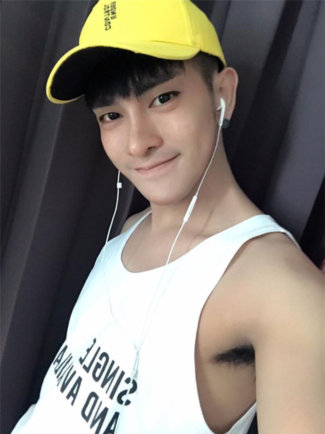 Sửa mặt thành nghiện, Lệ Rơi phiên bản Thái Lan chi bộn tiền, phẫu thuật 30 lần để giống soái ca Hàn Quốc - Ảnh 5.