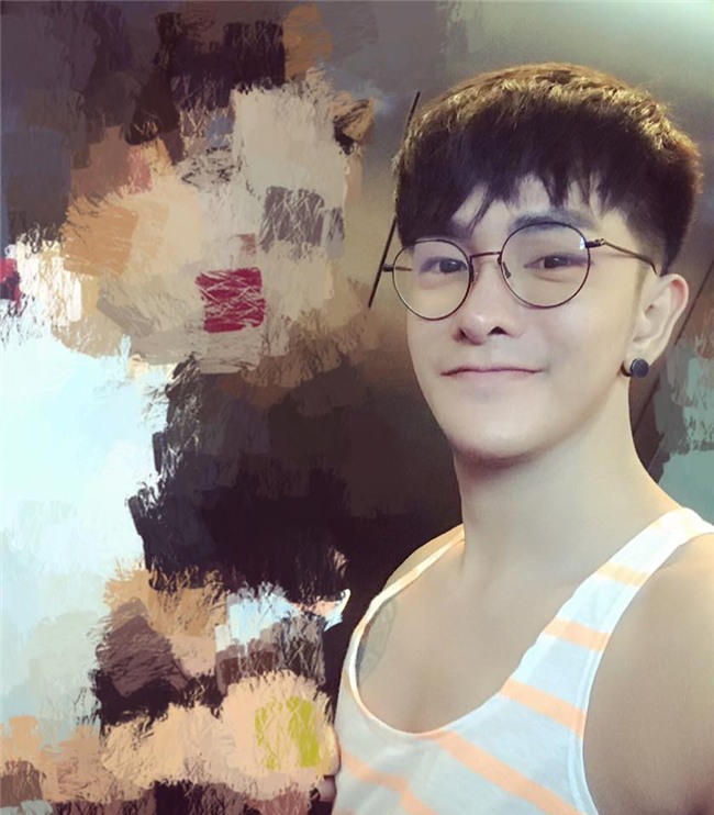 Sửa mặt thành nghiện, Lệ Rơi phiên bản Thái Lan chi bộn tiền, phẫu thuật 30 lần để giống soái ca Hàn Quốc - Ảnh 8.