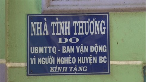Rơi nước mắt trước gia cảnh khó khăn của cô gái đạt 100 triệu trong ‘Thách thức danh hài’-3