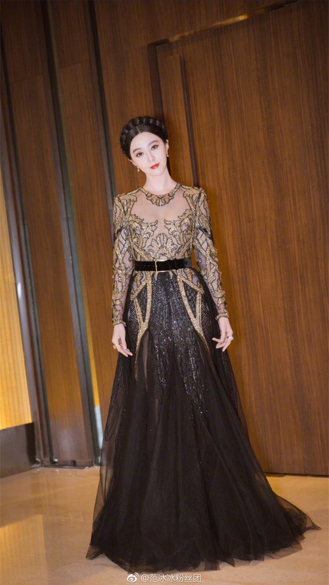 Phạm Băng Băng được mời làm khách trong một sự kiện thời trang tại Thái Lan, tối 18/1.