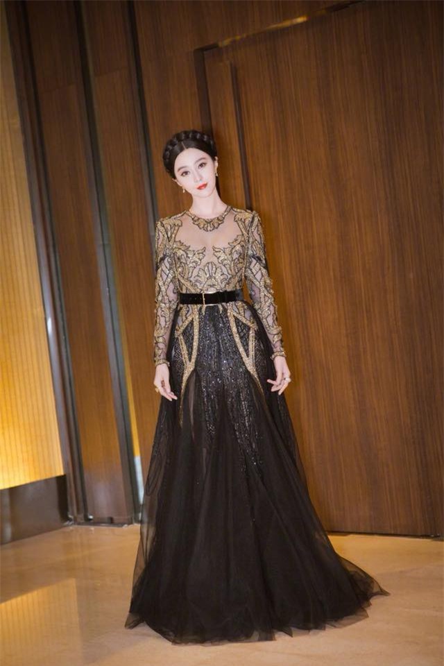 Phạm Băng Băng sở hữu làn da trắng sứ đáng ghen tị.