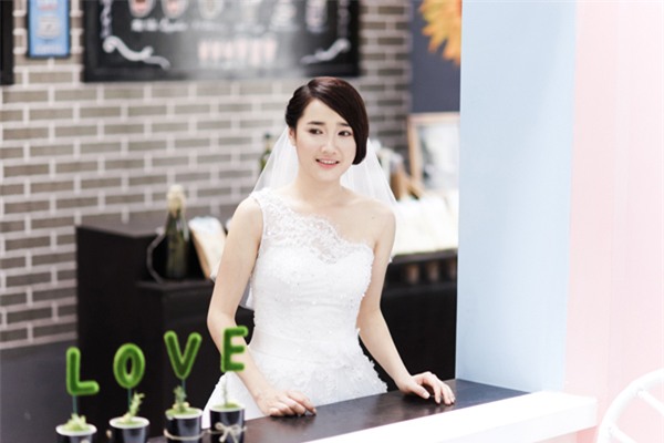 nha phuong nhieu lan lam co dau truoc khi truong giang cau hon hinh anh 5