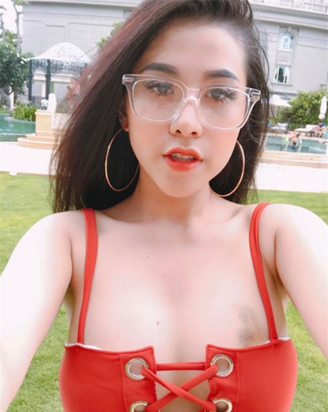 anh doi thuong goi cam cua co giao tieng anh hot nhat tuan qua hinh anh 7