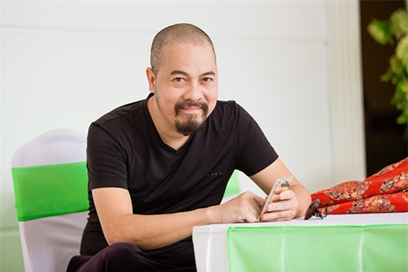 Nhà thiết kế đức hùng,danh hài trường giang,trường giang cầu hôn nhã phương